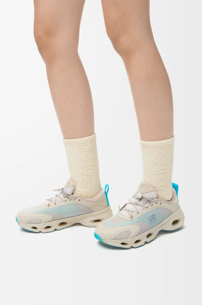 LOEWE x ON Cloudsolo 女士跑鞋