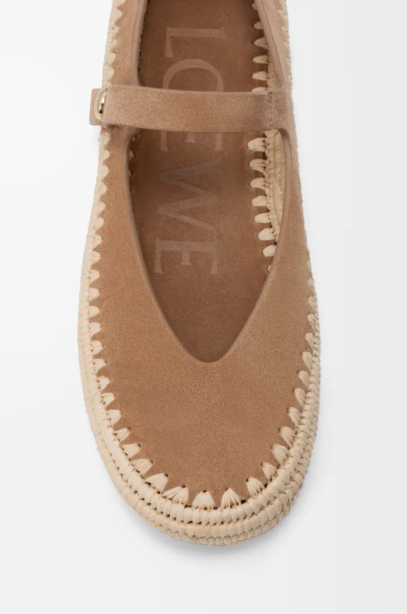 绒面革和拉菲草 Rio 玛丽珍鞋