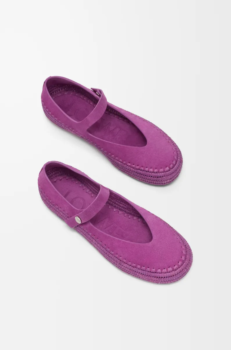 绒面革和拉菲草 Rio 玛丽珍鞋