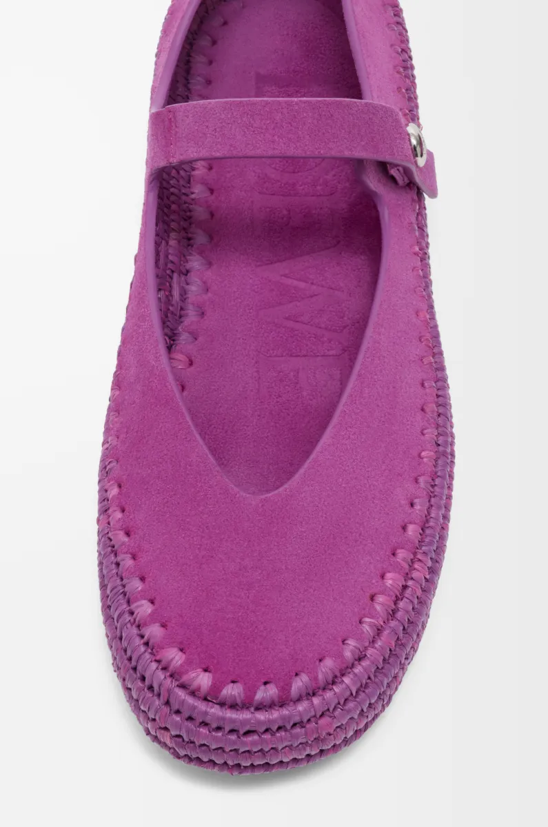 绒面革和拉菲草 Rio 玛丽珍鞋