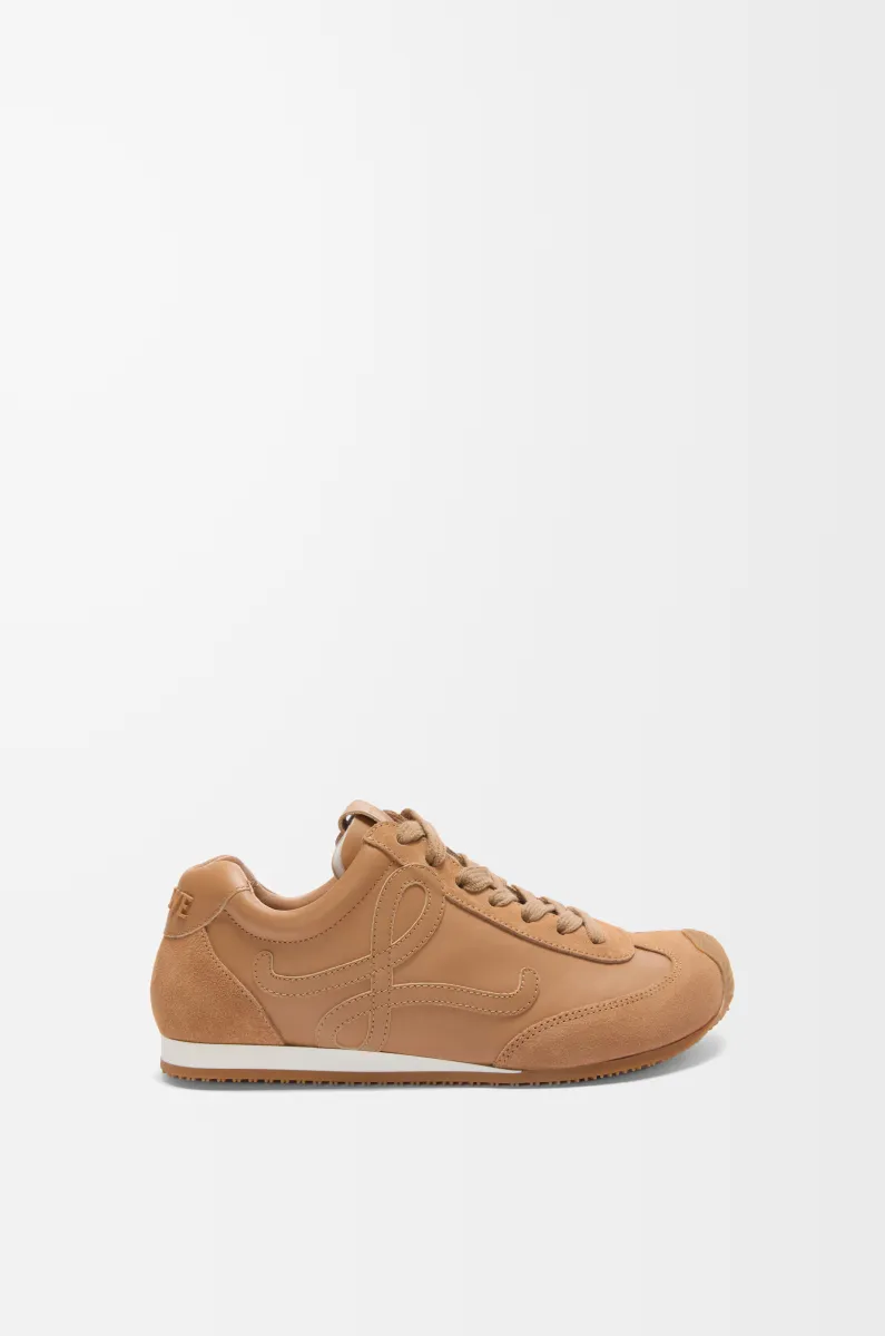 柔软牛皮革 Ballet Runner 2.0 女士运动鞋