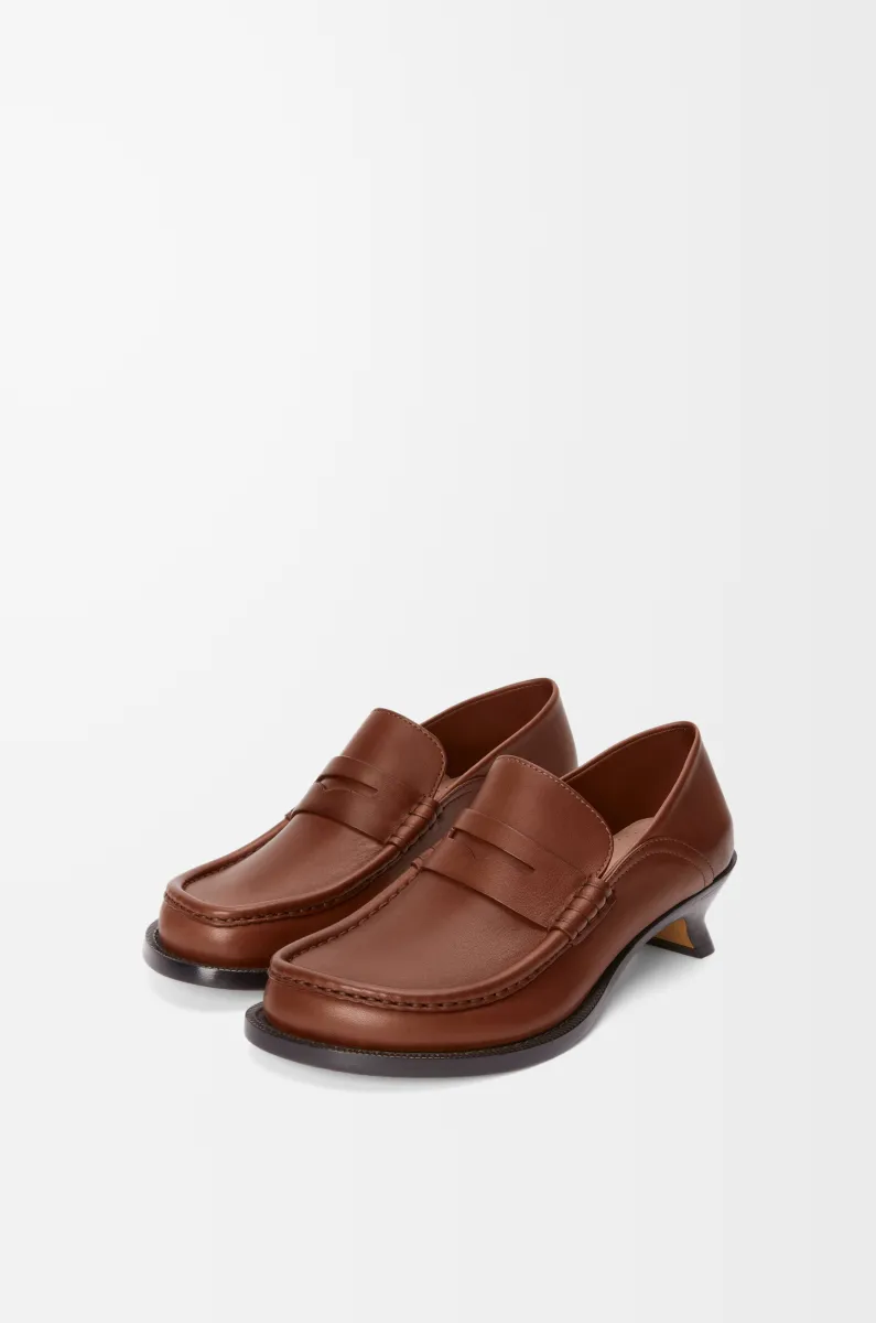 Campo 柔软牛皮革乐福鞋