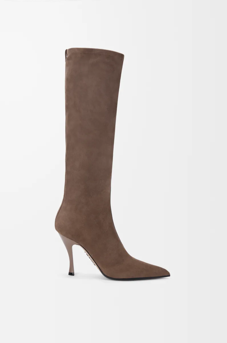 弹性羊皮革和绒面革 New Comic 靴子