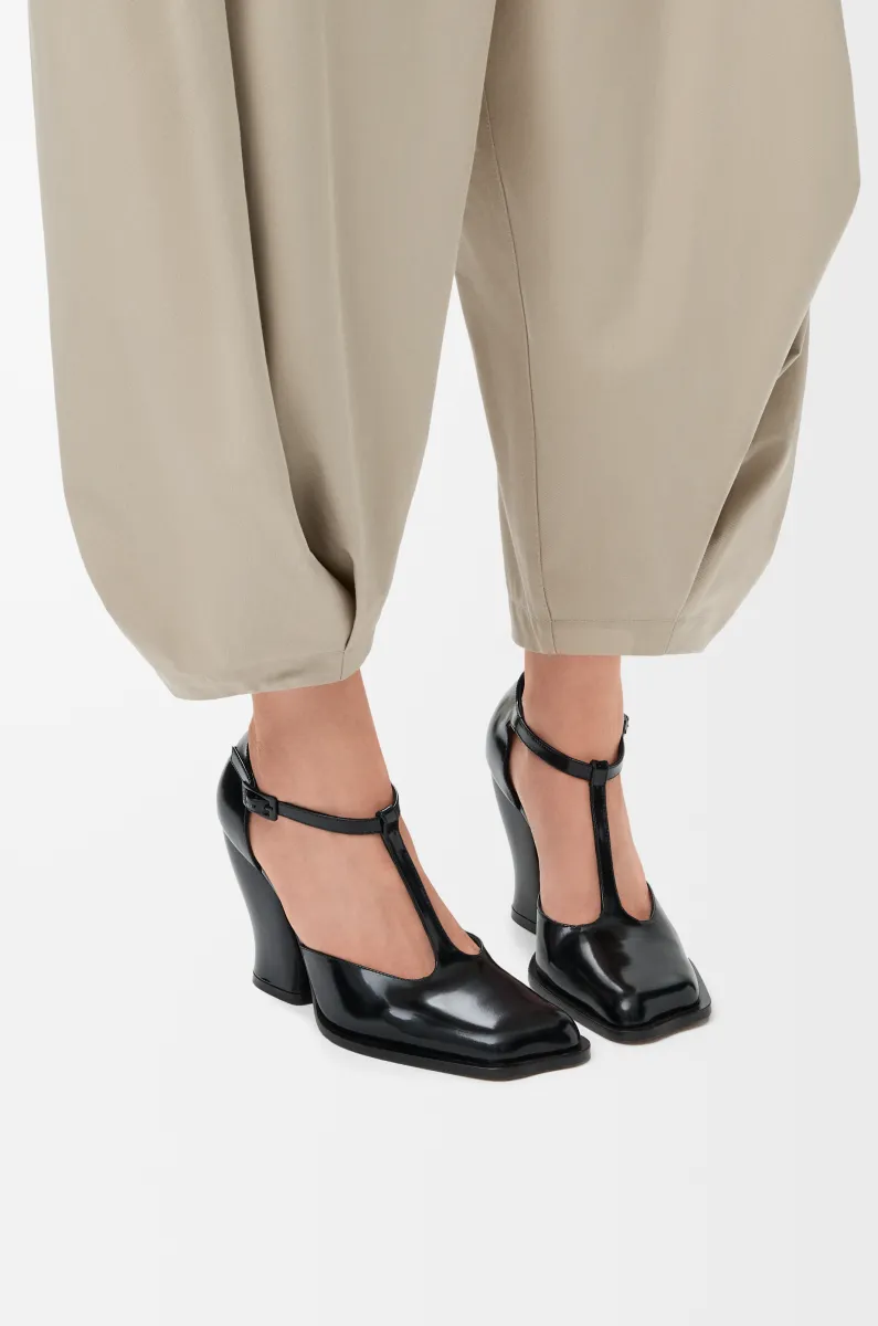 磨砂牛皮革 Onda T 型高跟鞋