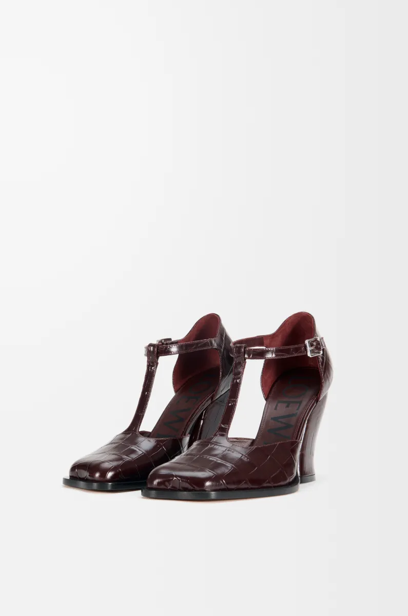 压纹牛皮革 Onda T 型高跟鞋