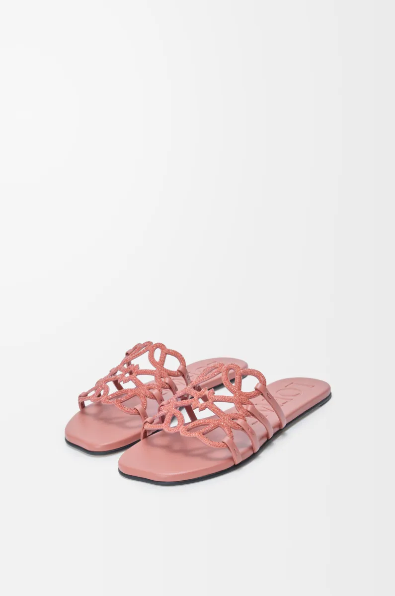 莱茵石绒面革 Petal Anagram 凉鞋