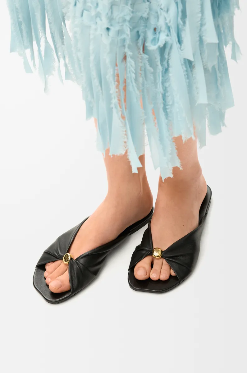 纳帕羊皮革 Pebble Soft 凉鞋