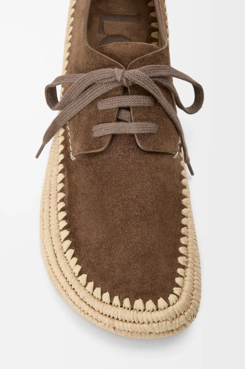 绒面革和拉菲草 Rio 系带鞋