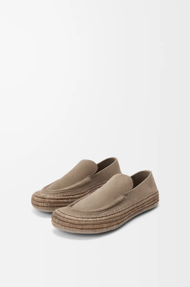 绒面革和拉菲草 Rio 乐福鞋