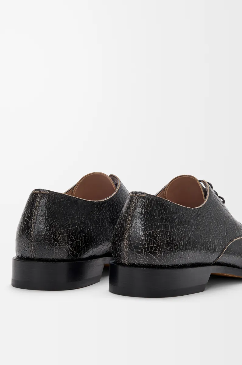 裂纹牛皮革 Campo 德比鞋