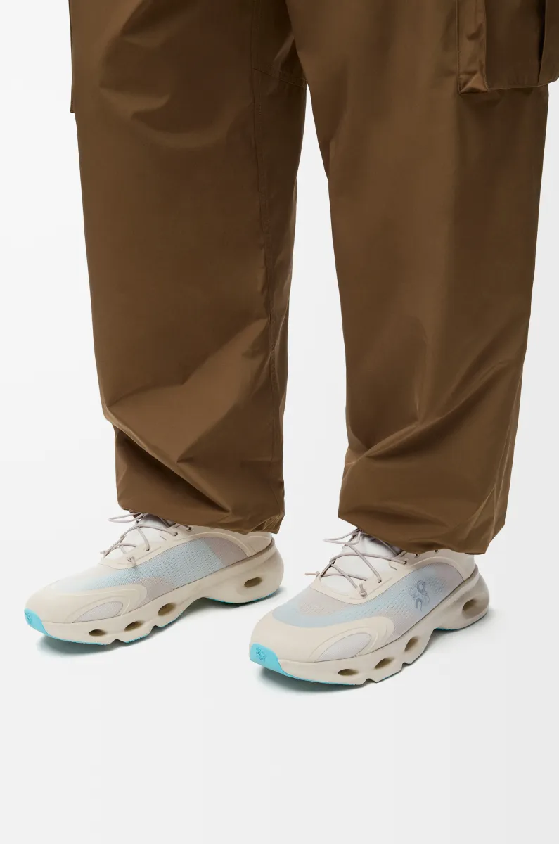 LOEWE x ON Cloudsolo 男士跑鞋