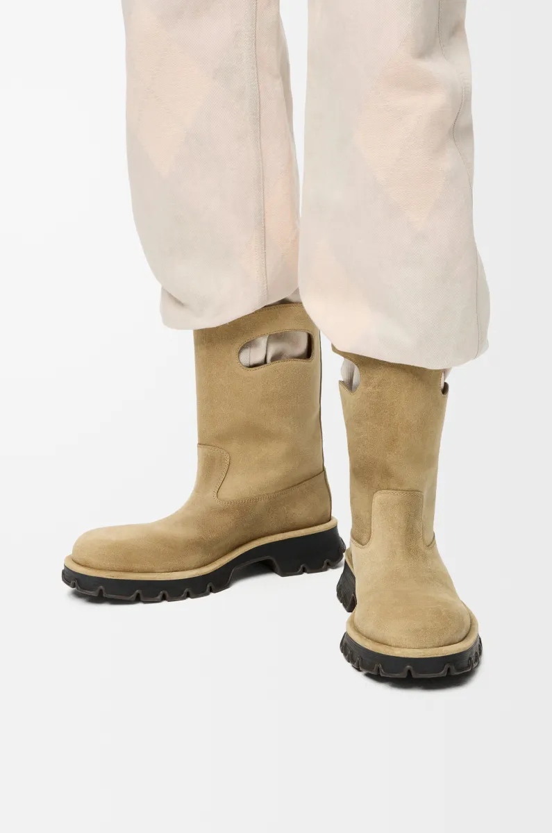 蜡质牛皮革 Bobby 靴子