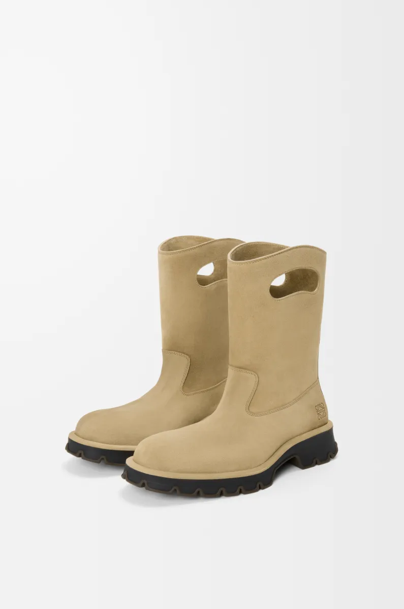 蜡质牛皮革 Bobby 靴子