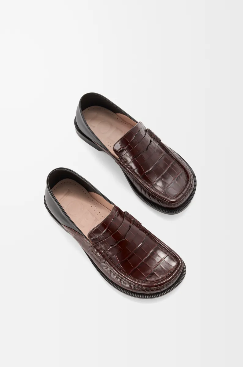 压纹牛皮革和纳帕羊皮革 Campo 乐福鞋