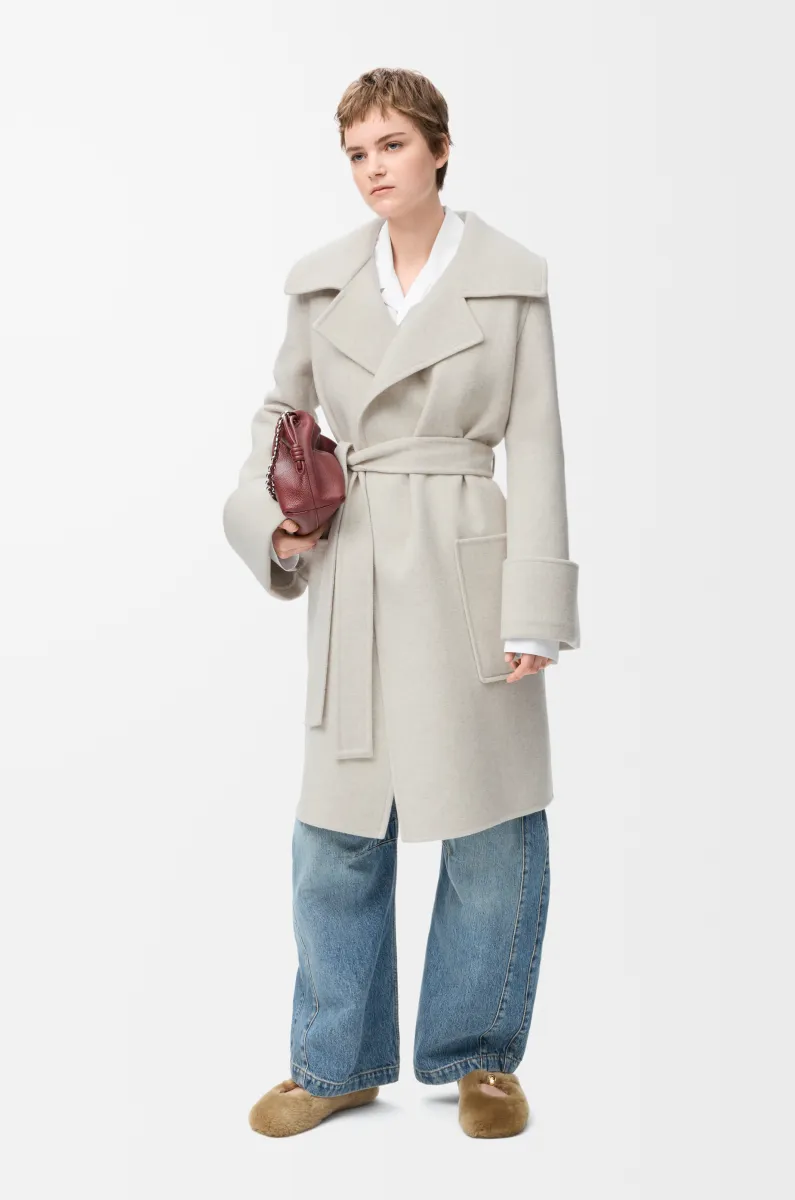 Belted coat in cashmere
