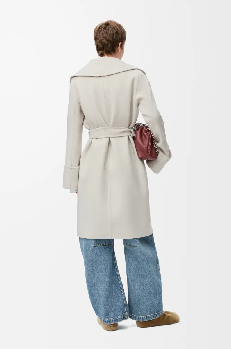 Belted coat in cashmere