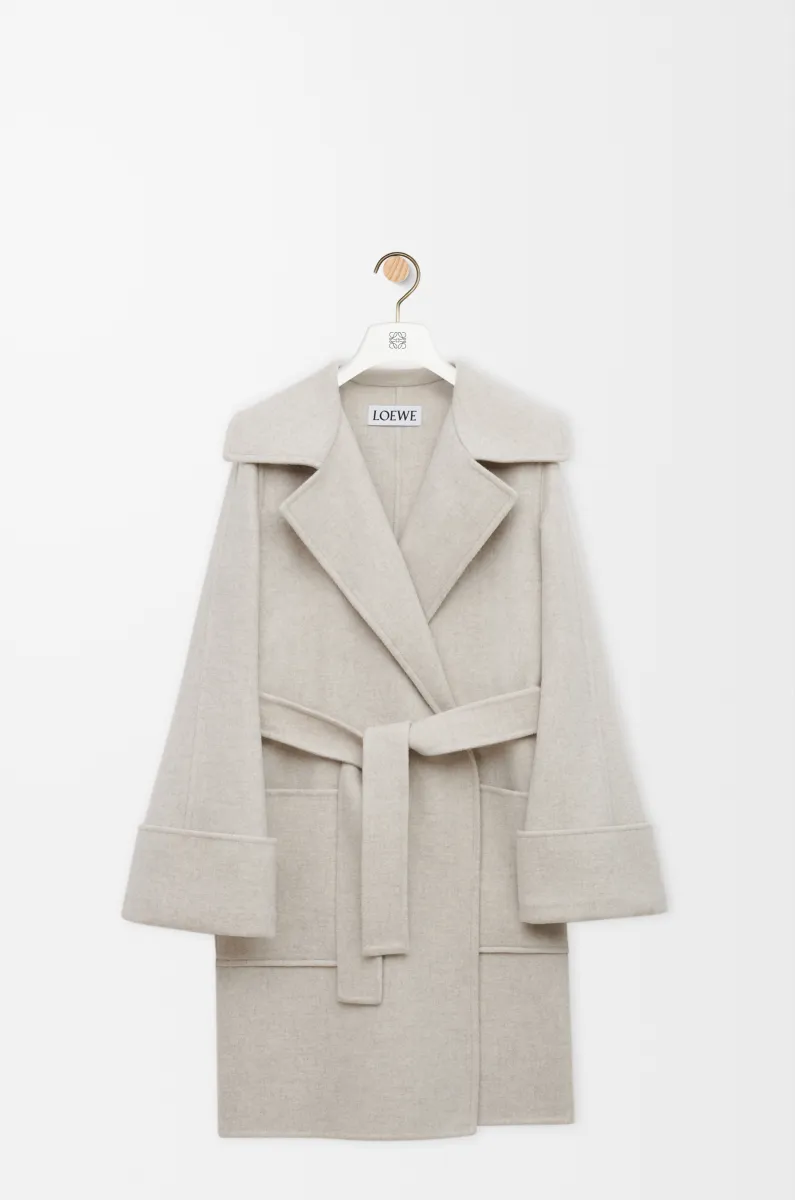 Belted coat in cashmere