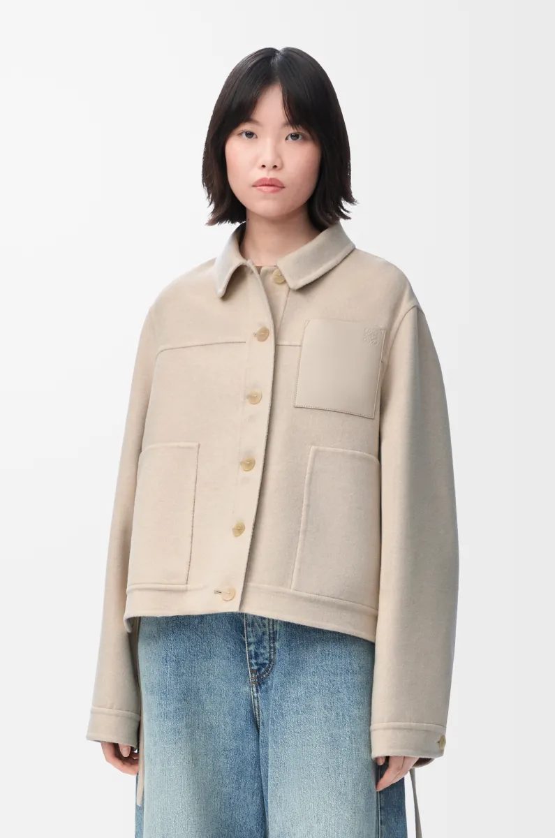 羊毛和羊绒工装外套