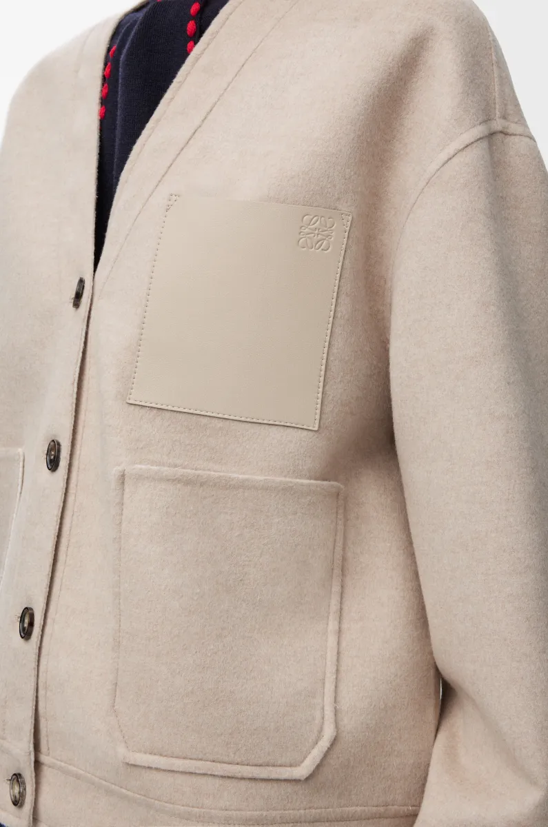 羊毛和羊绒开衫