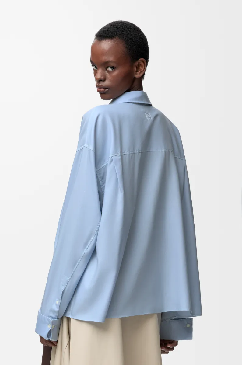 羊毛和丝绸衬衫