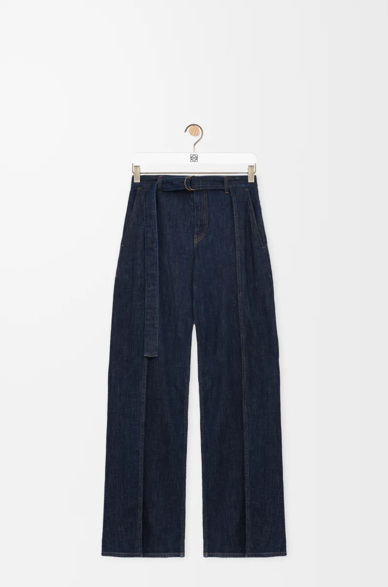 单宁布腰带牛仔裤