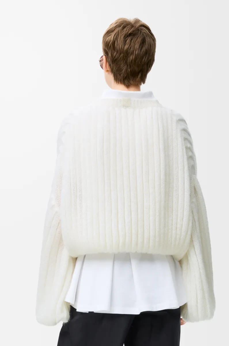 马海毛混纺毛衣