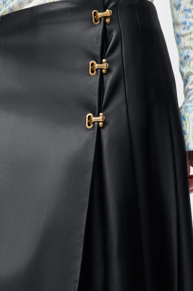 纳帕羊皮革褶裥半身裙