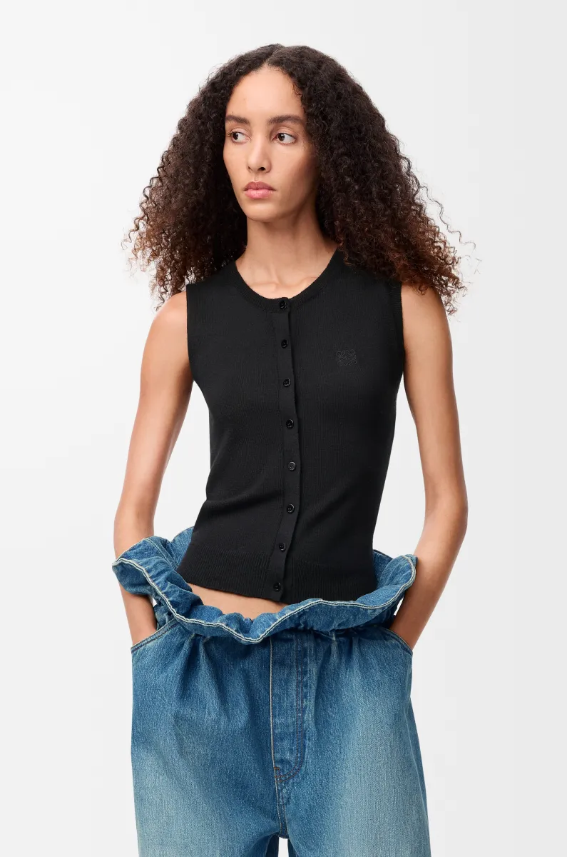 羊绒和丝绸背心