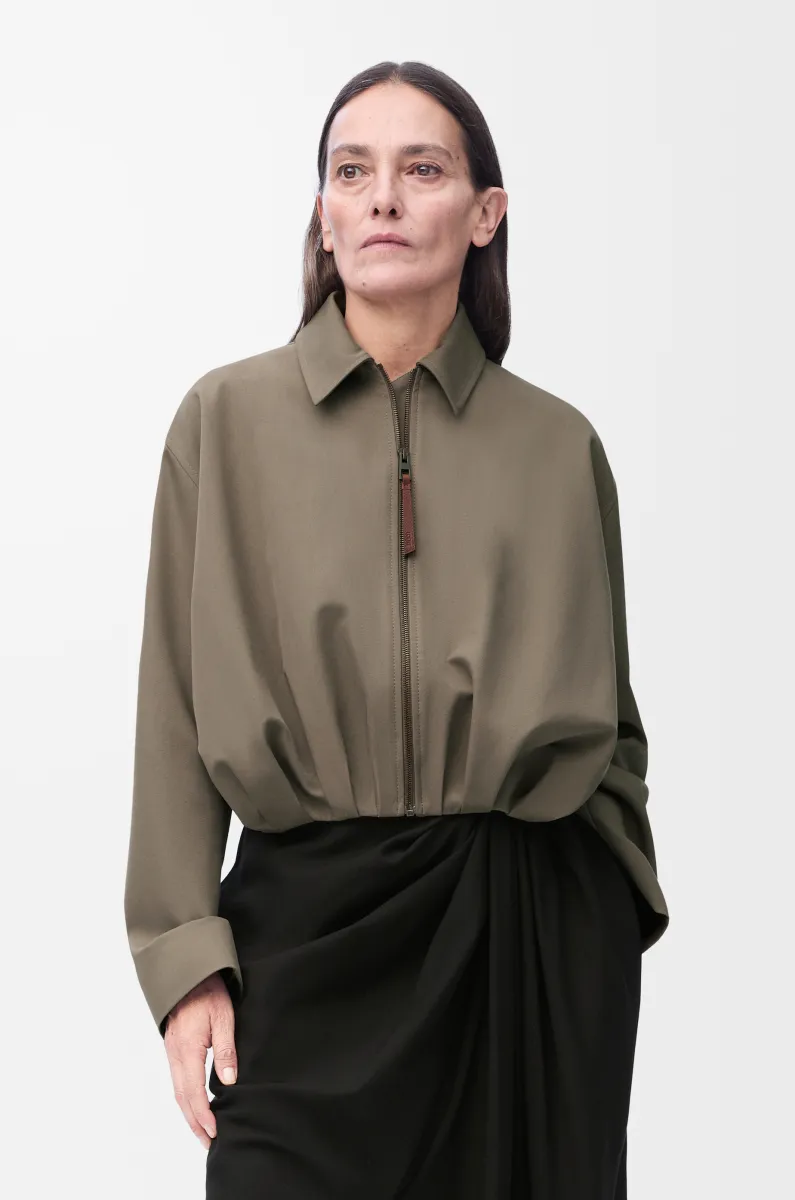 棉质和丝绸垂坠夹克