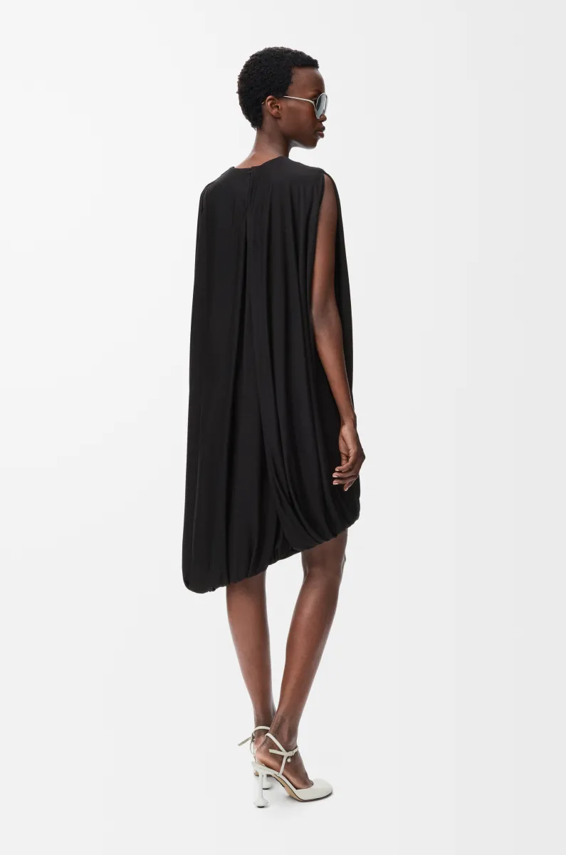 粘胶纤维垂坠连衣裙