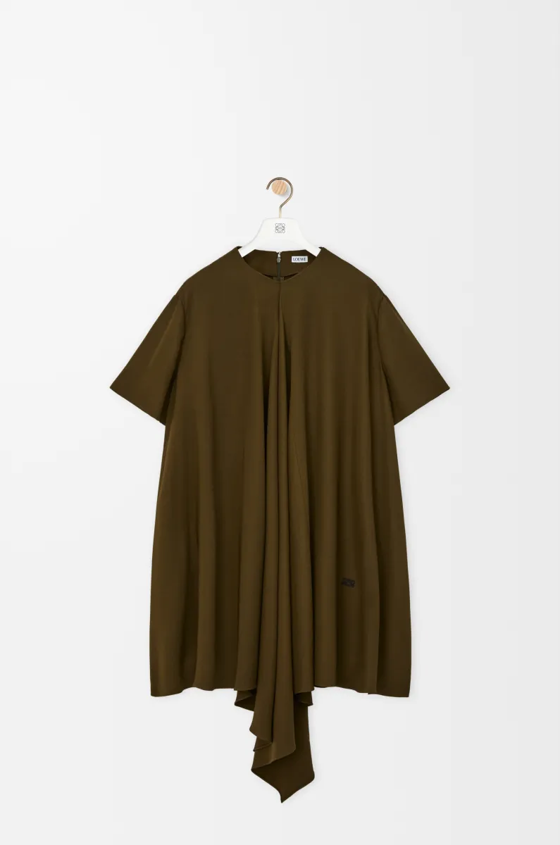 弹性粘胶纤维连衣裙