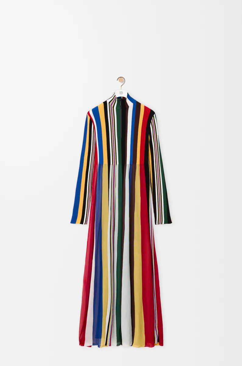 弹性粘胶纤维混纺连衣裙