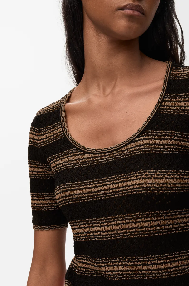 棉质混纺短袖毛衣