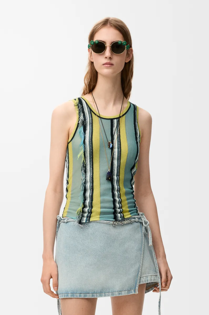 Top in viscose and cotton blend