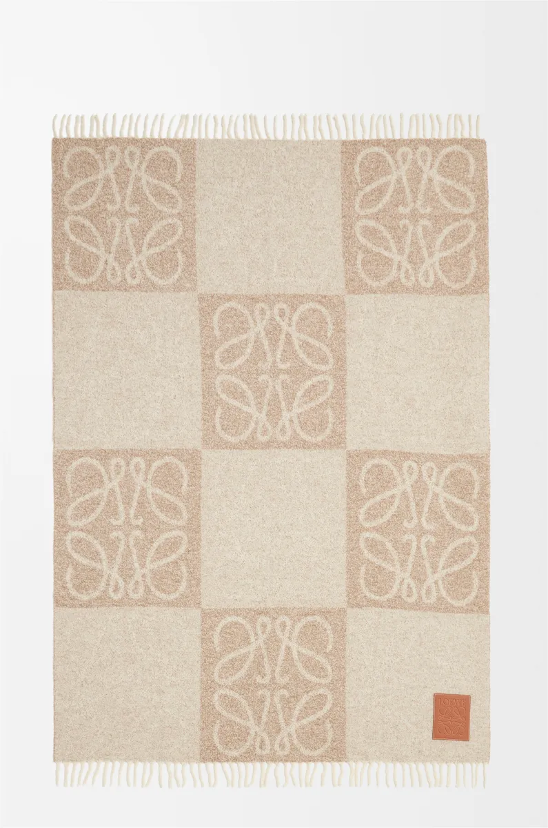 羊毛和羊驼毛毛毯 