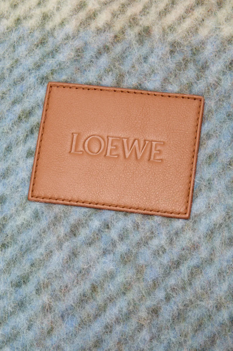 羊驼毛和羊毛混纺毛毯